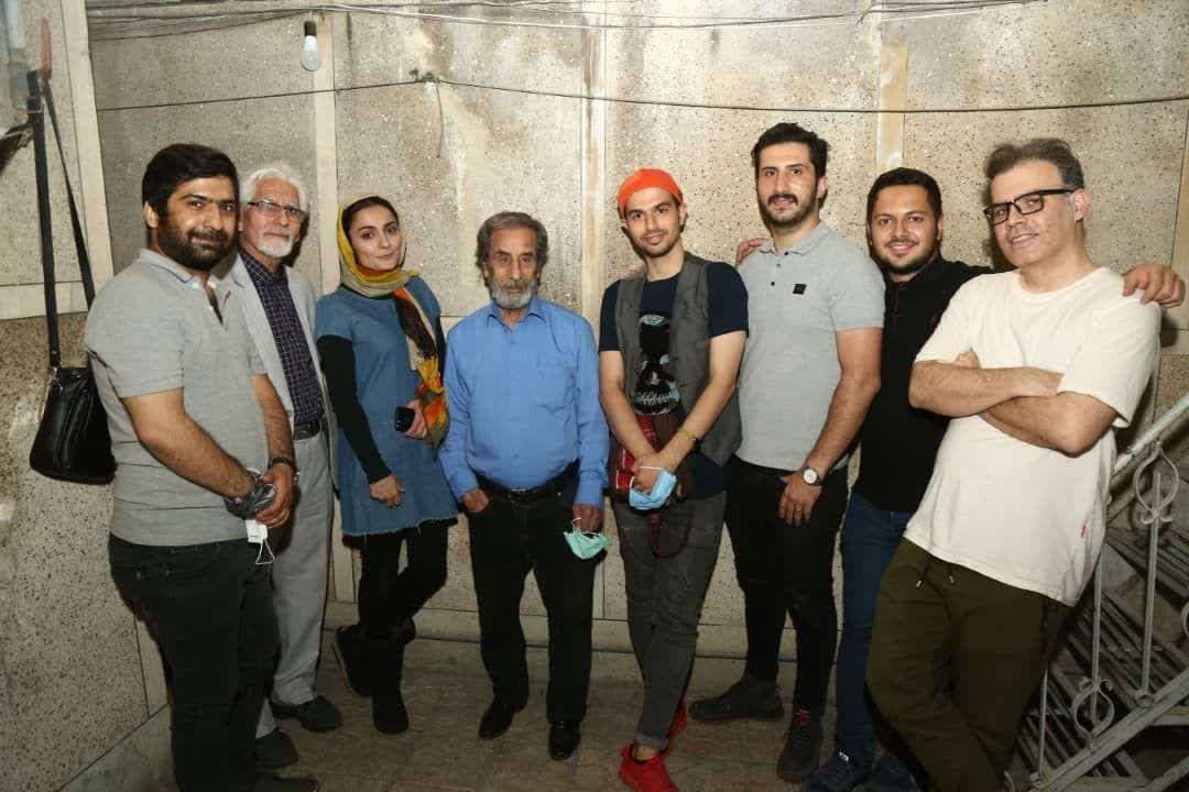تصویر محمد حسین حسینی در فیلم همه چیز در معرض فروش