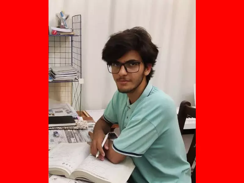 بیوگرافی و عکسو تصاویر امیرحسین سلیمانی نفر اول کنکور ریاضی 1403 کیست و اهل کجاست با مصاحبه و پیج اینستاگرام و رمز موفقیت